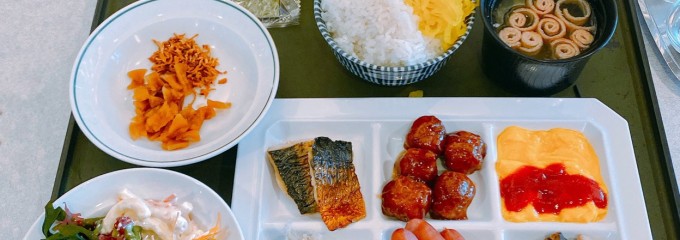 カフェレストラン 楓