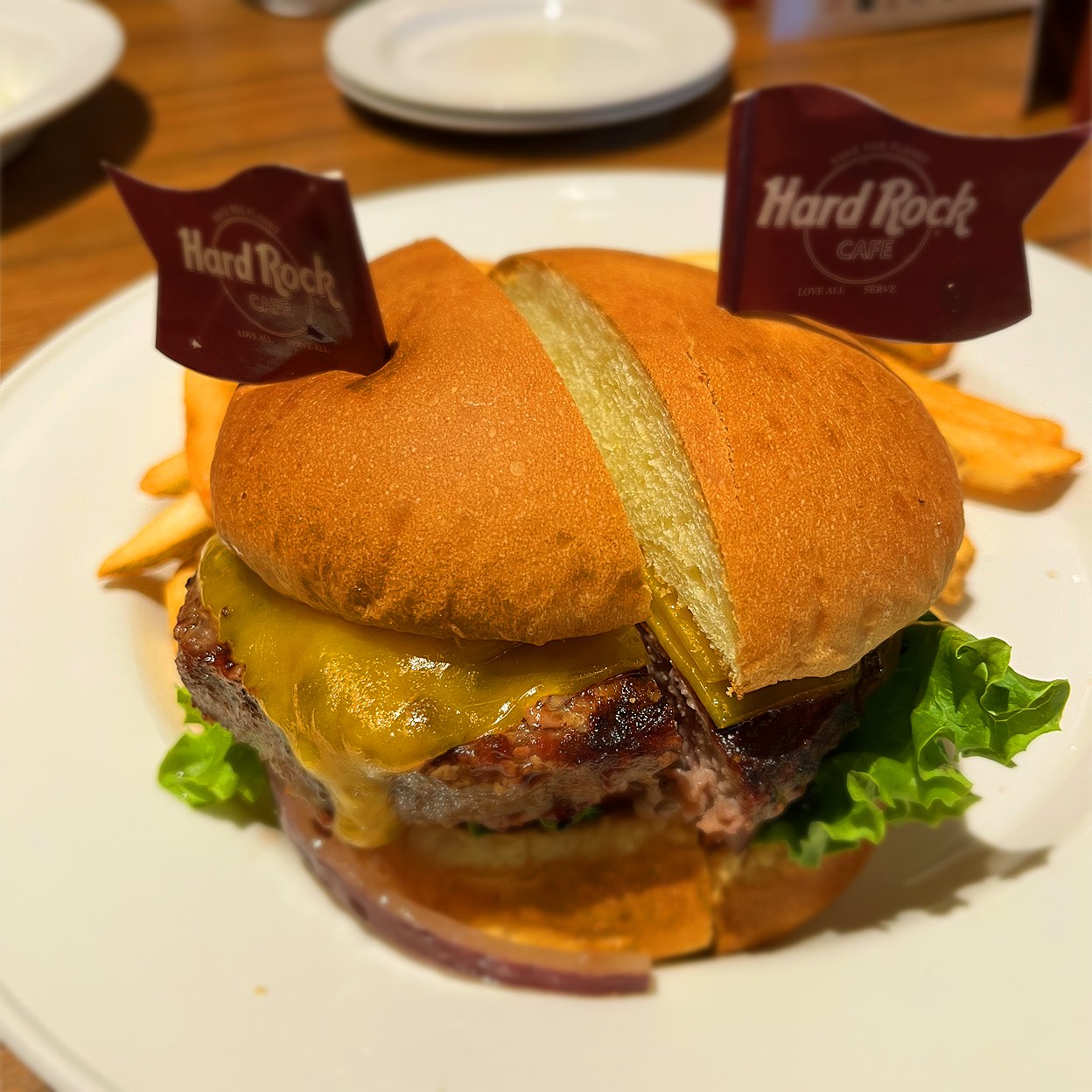 フレディ・マーキュリー生誕70周年ピンバッジ ハードロック ハード