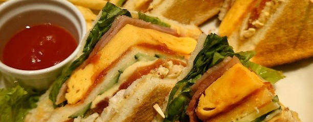 星乃珈琲店  コモレ四谷店