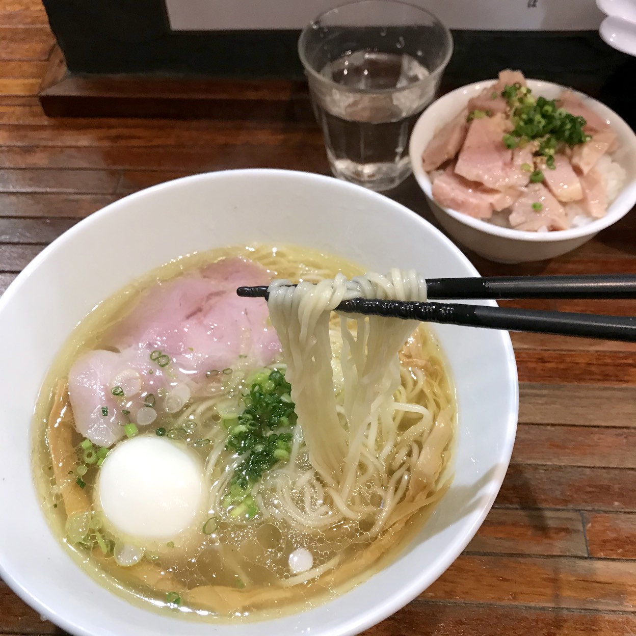 町田 汁 場 し お らーめん 進化 町田 駅前 店