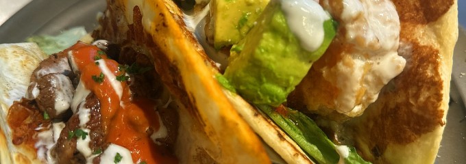 Blue Entrance Kitchen横須賀店