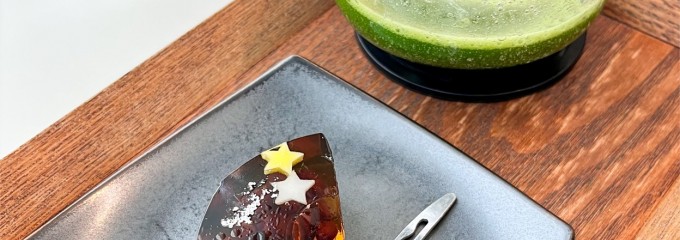 Cafe 椿 山種美術館内