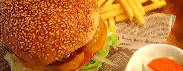 BURGERIA バーガリア根津