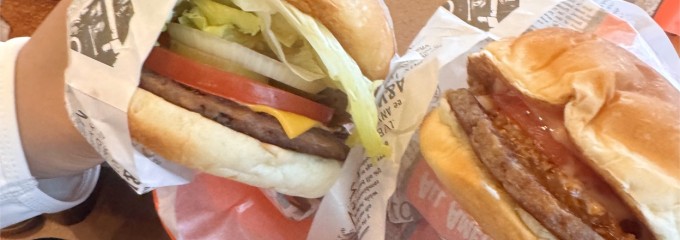 A&W 宮古下里通り店