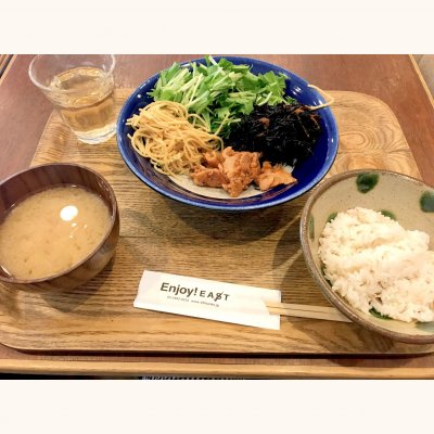 エンジョイイースト 原宿 表参道 青山 千駄ケ谷 定食 食堂