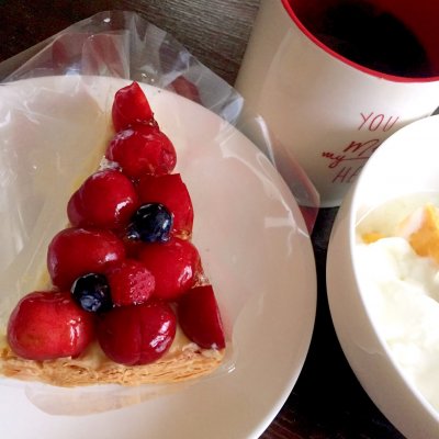 フルーツケーキファクトリー 麻生店 麻生駅 ケーキ ドーナツ フルーツケーキファクトリー 麻生店 麻生駅 ケーキ ドーナツ