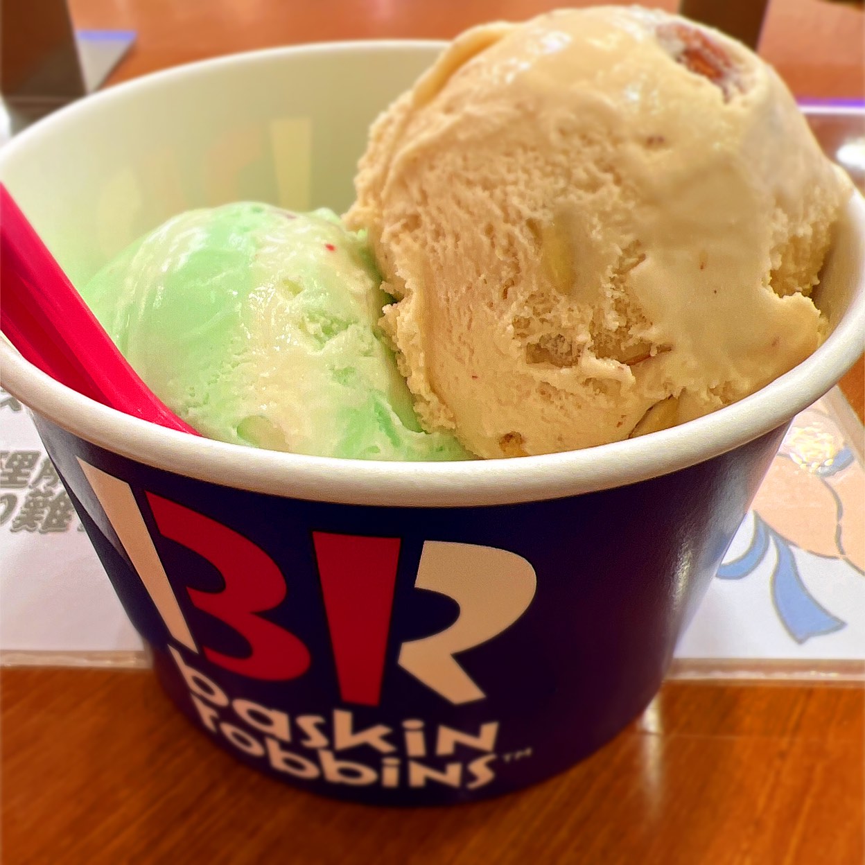 サーティワンアイスクリーム千日前店（31 Baskin-Robbins）(大阪難波