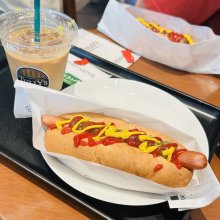 タリーズコーヒー マークイズみなとみらい店の写真