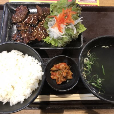 肉問屋 肉まる商店 イオンモール神戸南店 中央市場前駅 フードコート