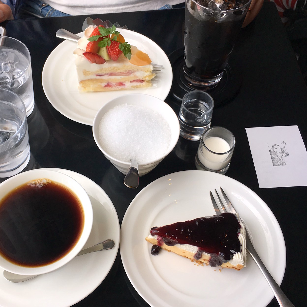 マリー ローラン サン 喫茶店