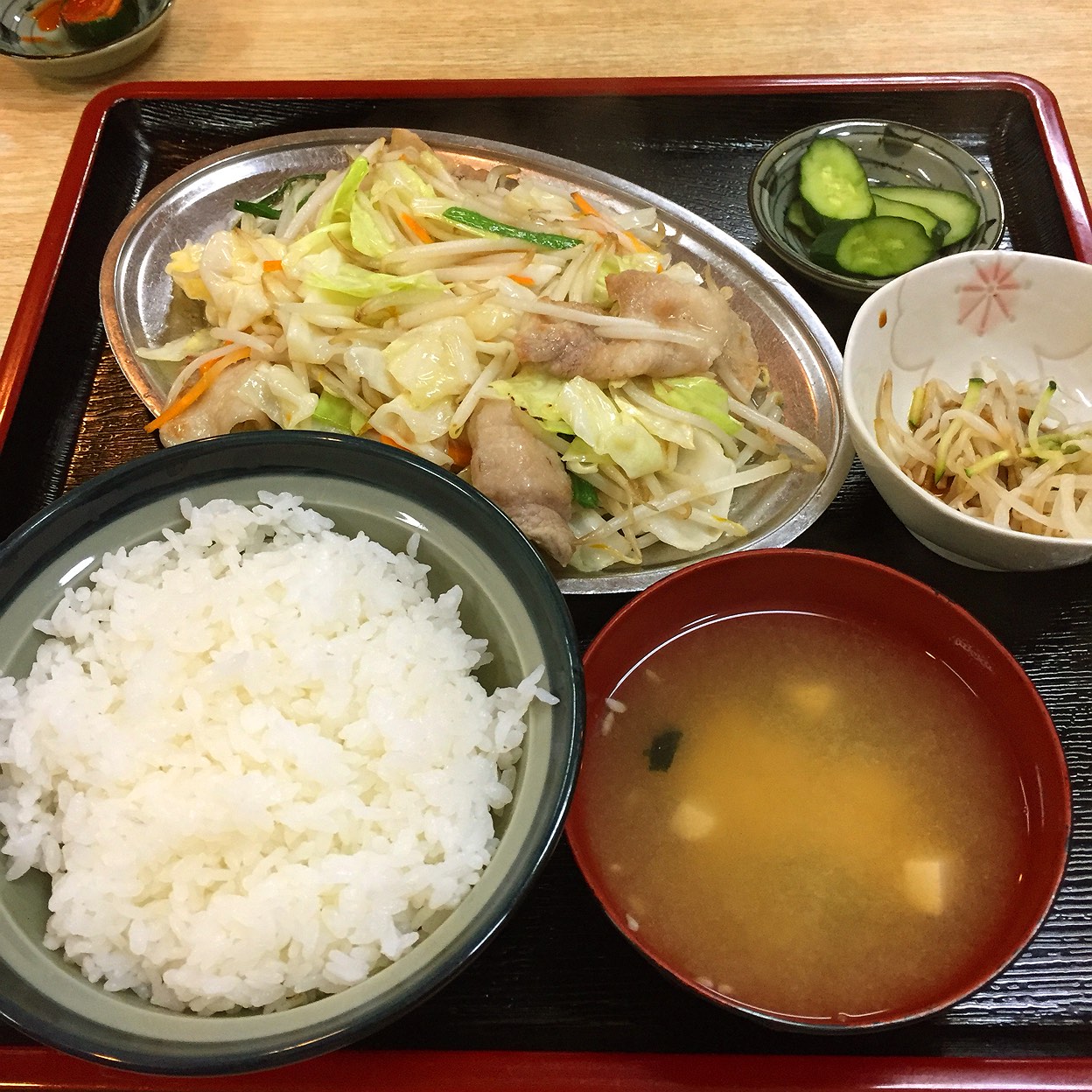 朝日 ドライブ イン