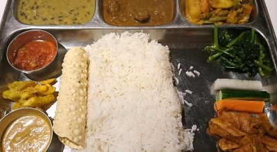 オアシスカフェ 天満橋 京橋 鶴橋 桃谷 インドカレー