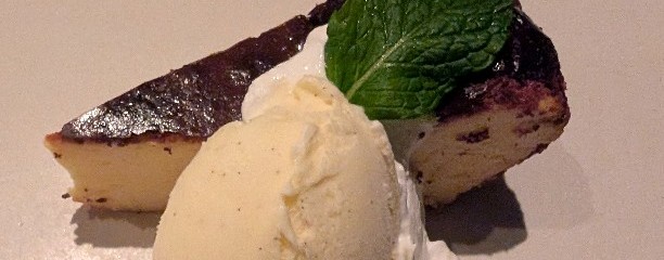 モア ザン タパス ラウンジ