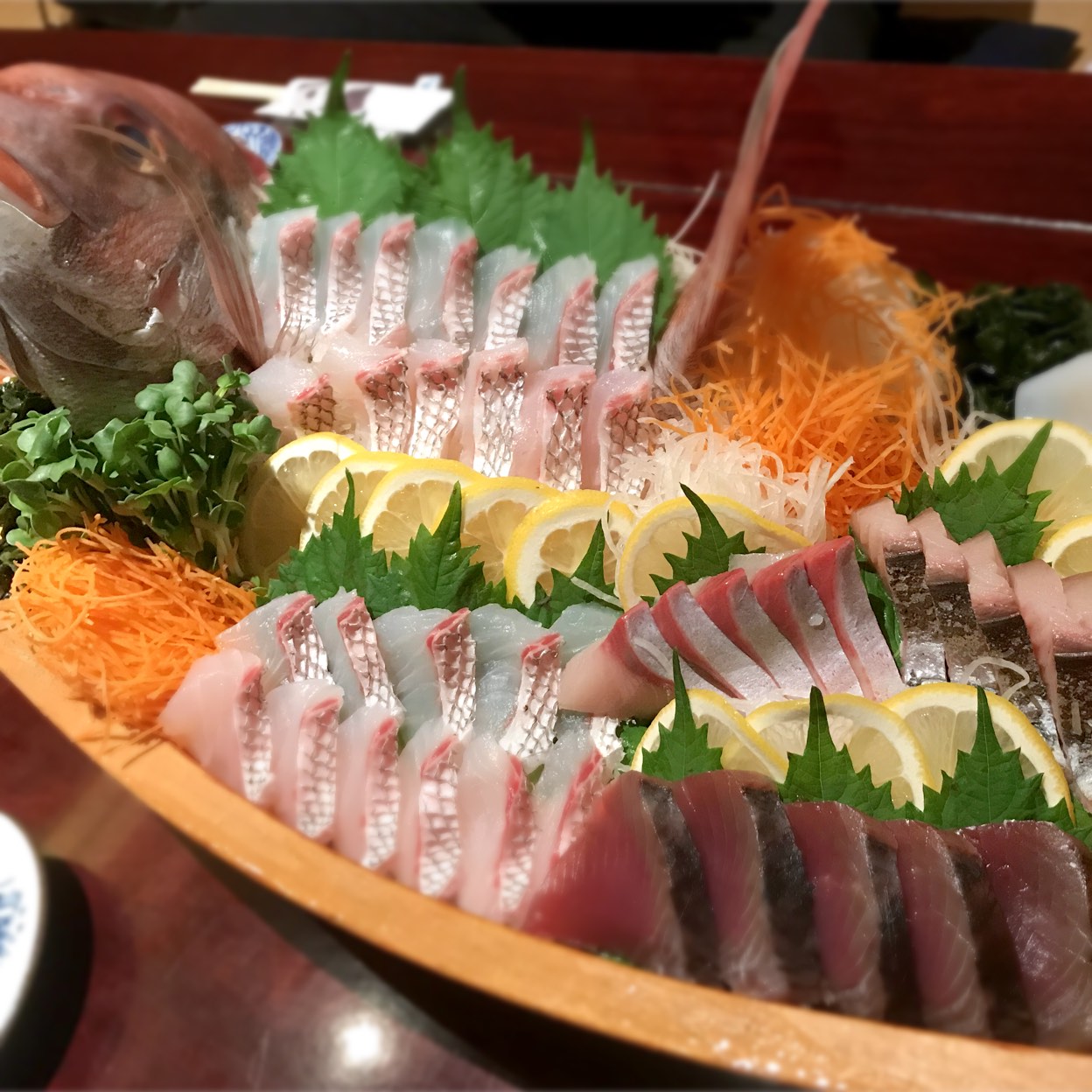 海鮮 問屋 仲見世