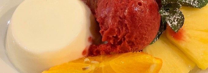 La Porte Rouge