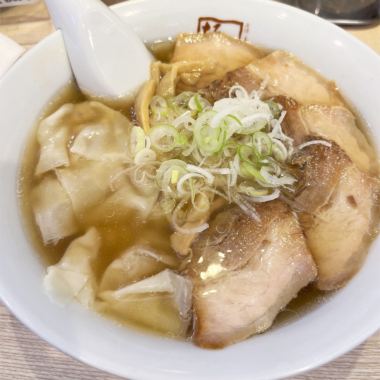喜多方 ラーメン 坂内 歌舞 伎町 店(02)