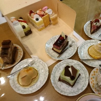 菓子工房 ストラスブール 旭 保土ヶ谷 南 港南区 上永谷 ケーキ ドーナツ 菓子工房 ストラスブール 旭 保土ヶ谷 南 港南区 上永谷 ケーキ ドーナツ