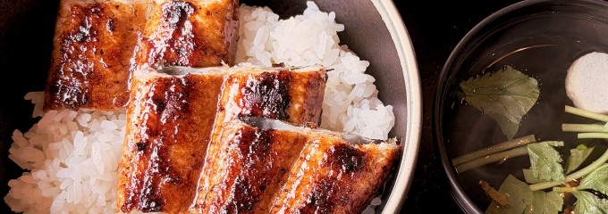 うなぎ専門店 尾方屋