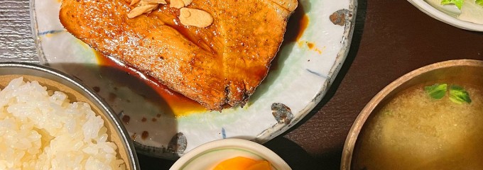 海沿いの キコリ食堂