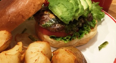 ヴィレッジヴァンガード ダイナー原宿 神宮前 明治神宮前駅 ハンバーガー