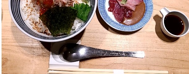 日本橋海鮮丼 つじ半 神楽坂店