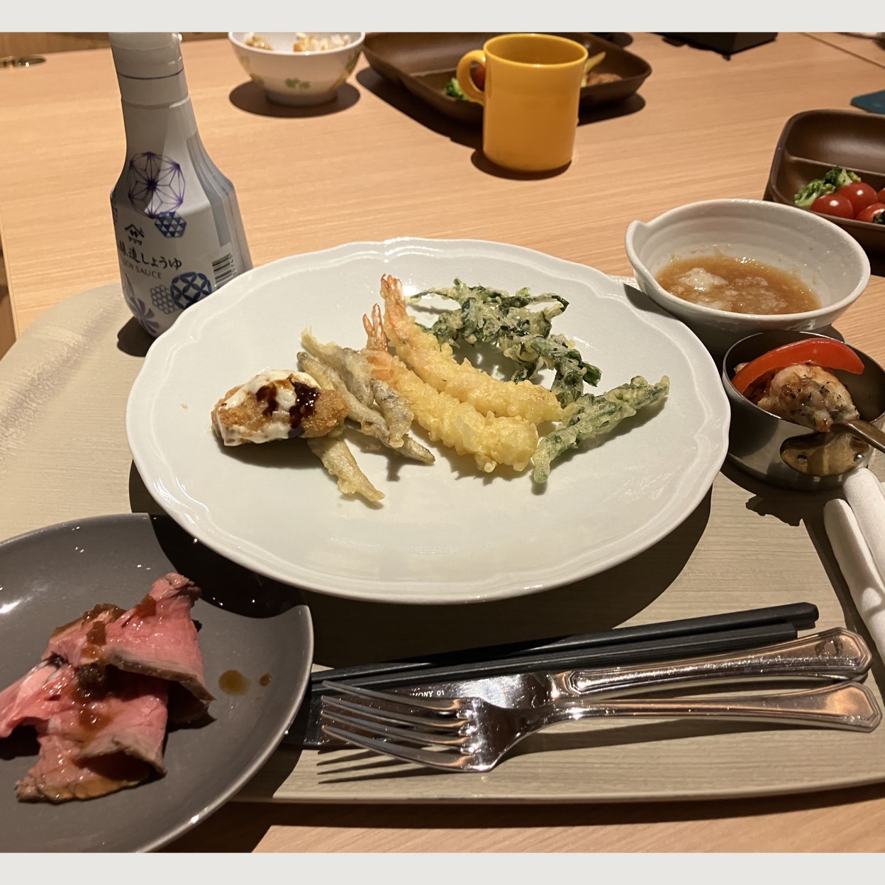 カフェ&ランチ 湖畔の風 白樺リゾート池の平ホテル(創作料理)の写真 | ホットペッパーグルメ