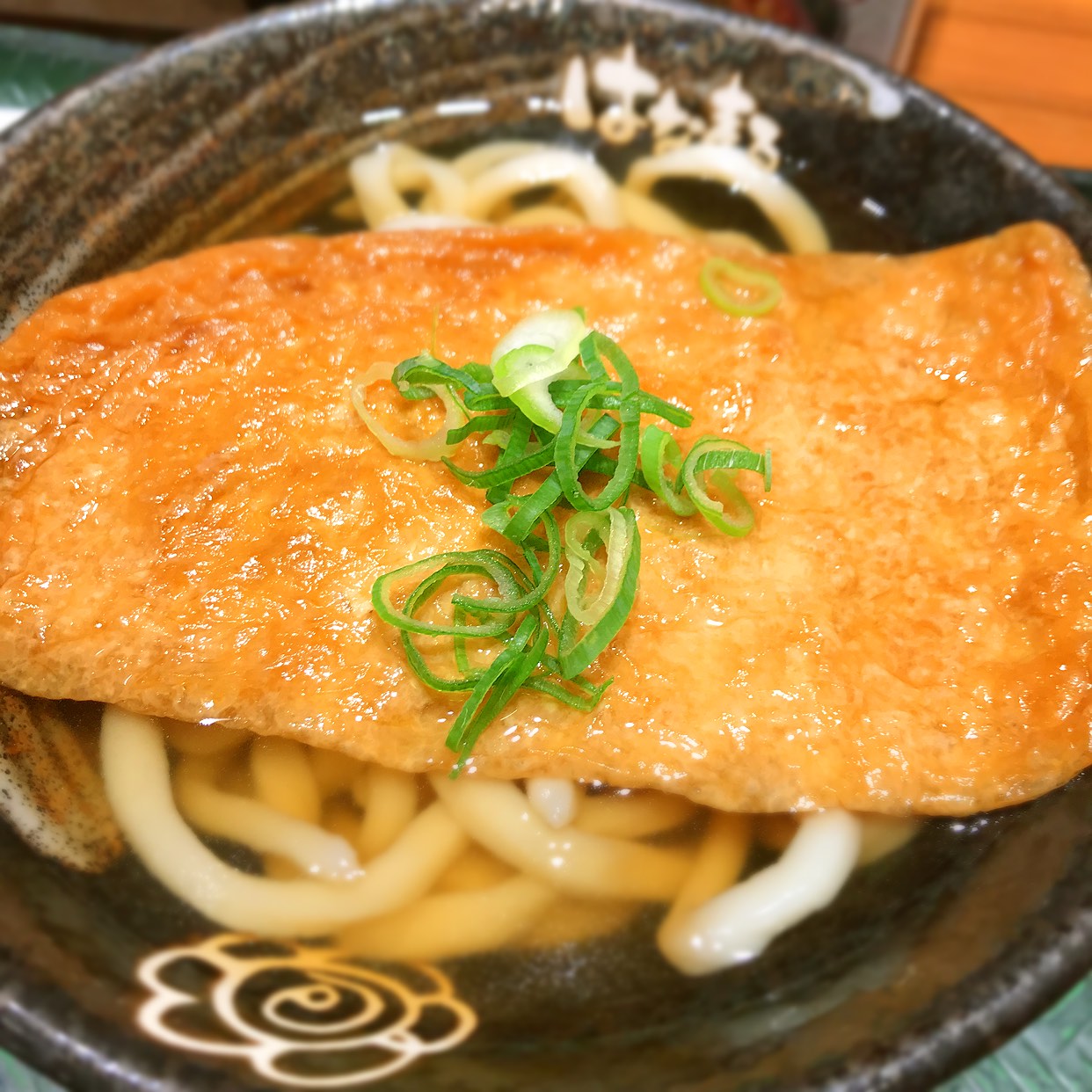 はなまる うどん 新宿 東口 モア 街 店