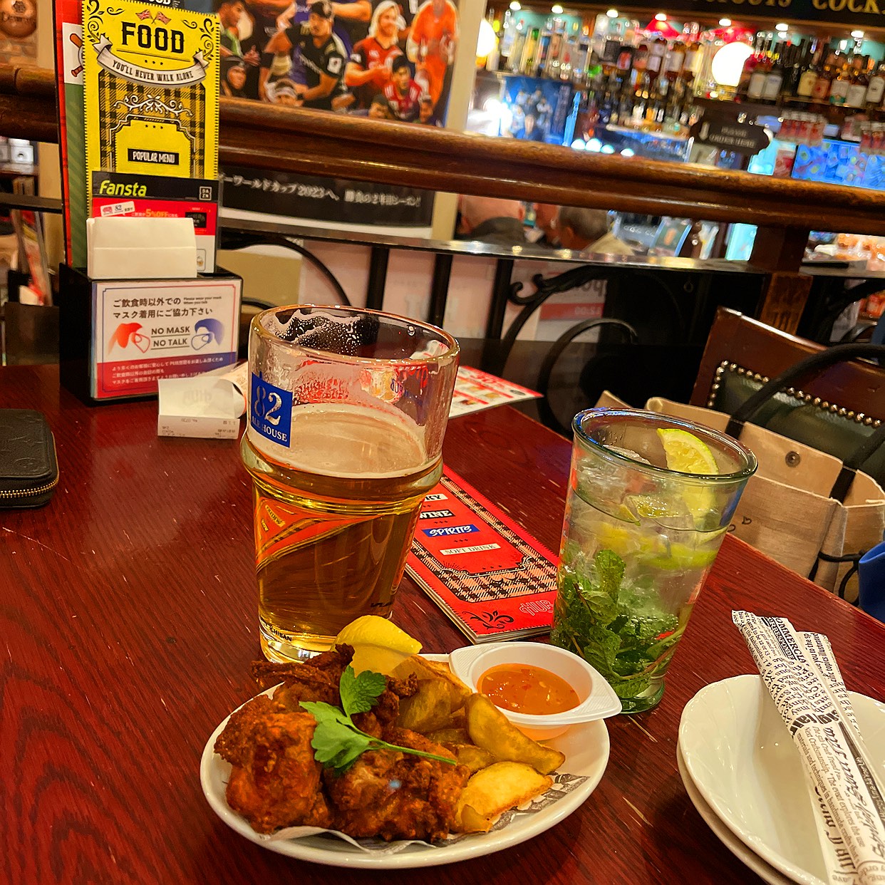 英国風パブ HUB 三宮ムーンライトビル店(三宮/ダイニングバー・バル