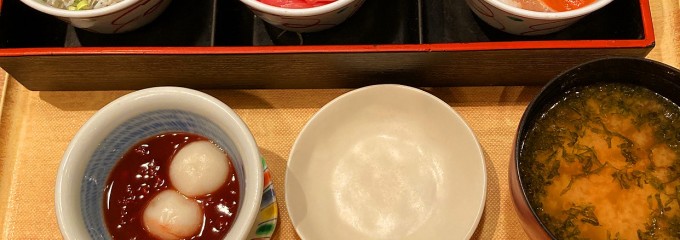 築地　海鮮　飛賀屋