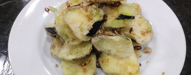 西安刀削麺荘