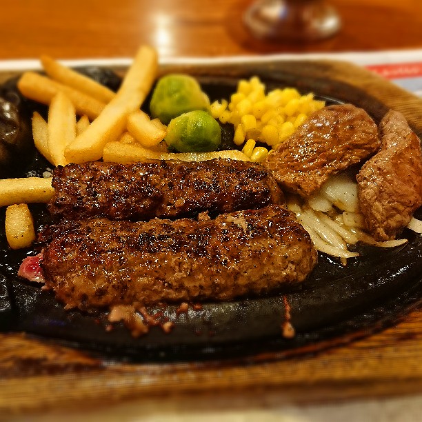 ブロンコビリー 町田多摩境店 洋食 の写真 ホットペッパーグルメ