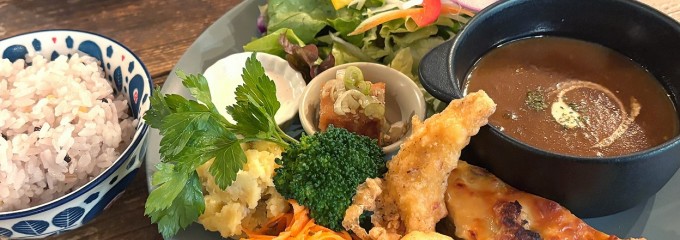 葉っぱのきもち 森のカフェ