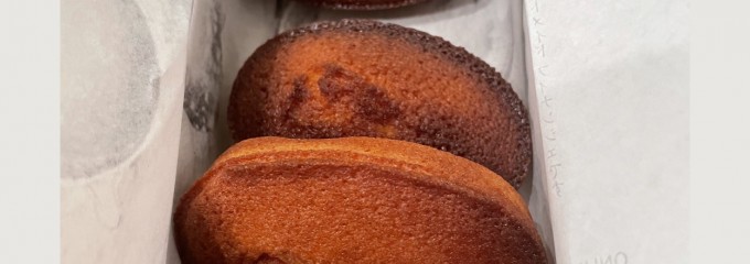 B STORE 2nd 焼き立て菓子と自家焙煎珈琲カフェ