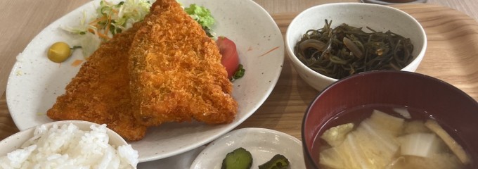 食堂晴々