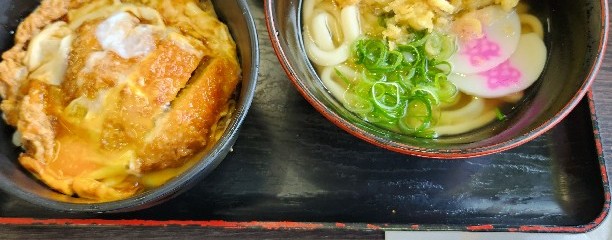 資さんうどん 陣山店