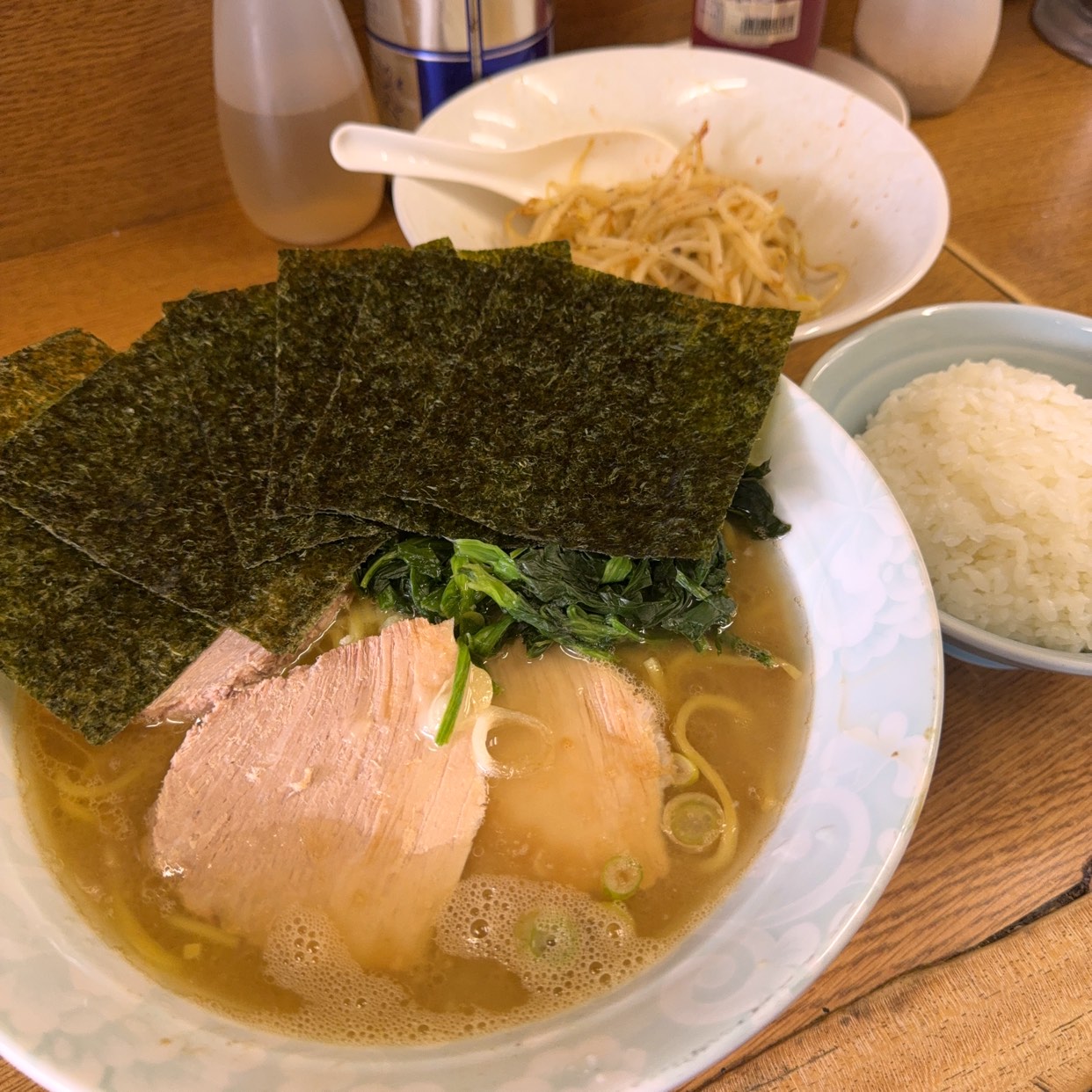 稲毛 虎 の 穴