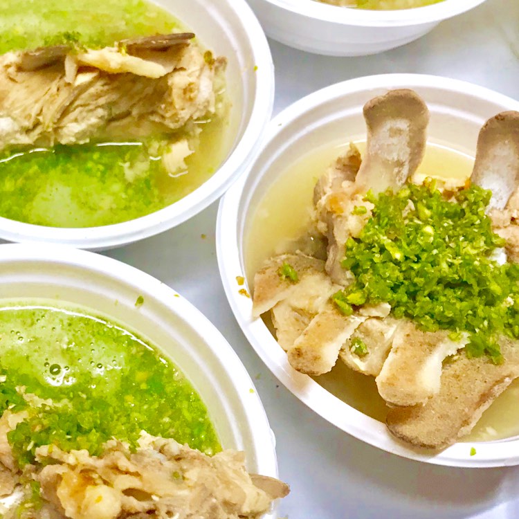 ピンクエレファント 新富町駅 タイ料理