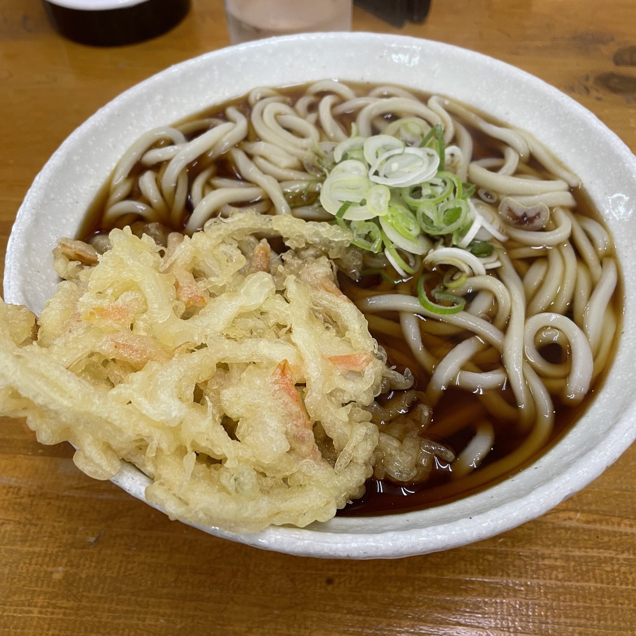 長命 うどん 港 店