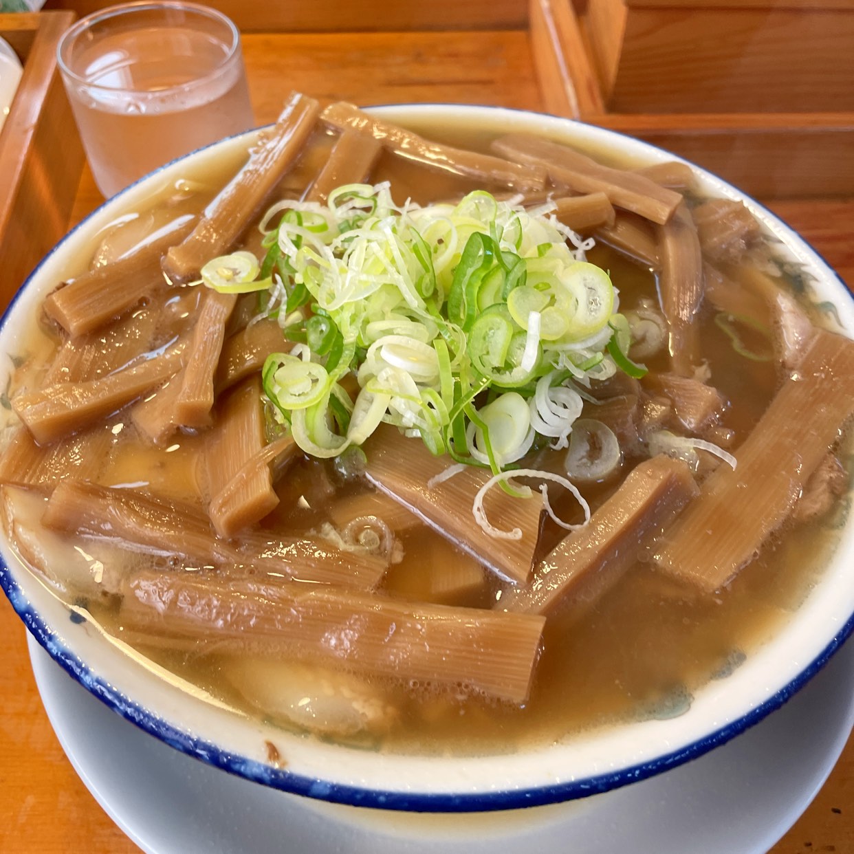 こう らい ラーメン