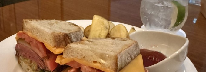 ティーラウンジ THE LOUNGE