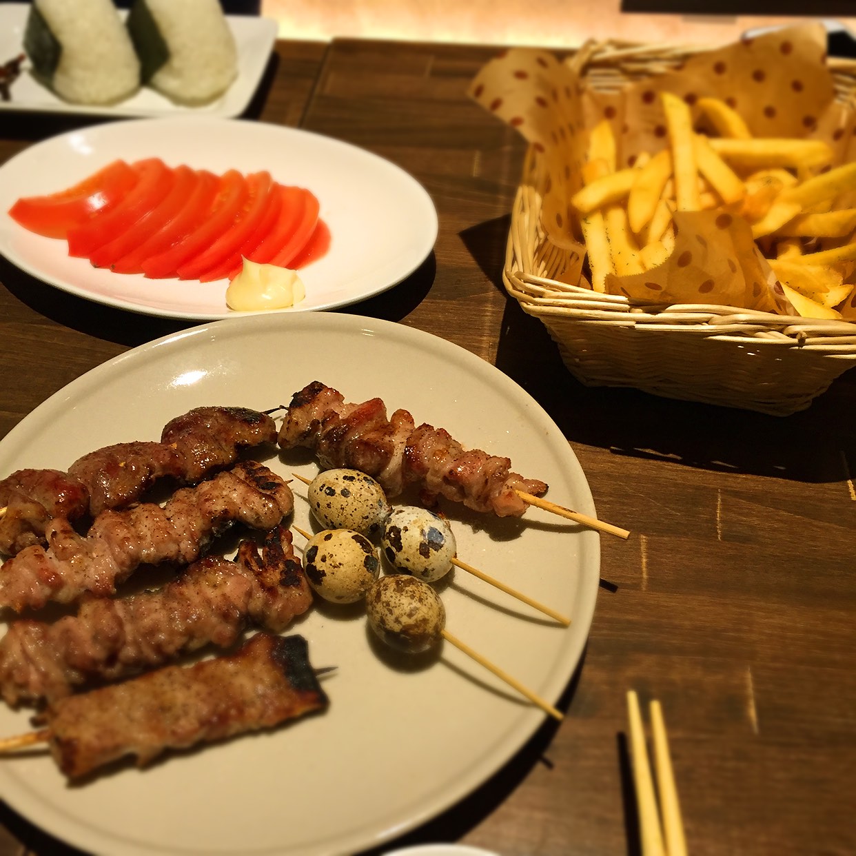 焼鳥ダイニング 金太郎 焼肉 ホルモン