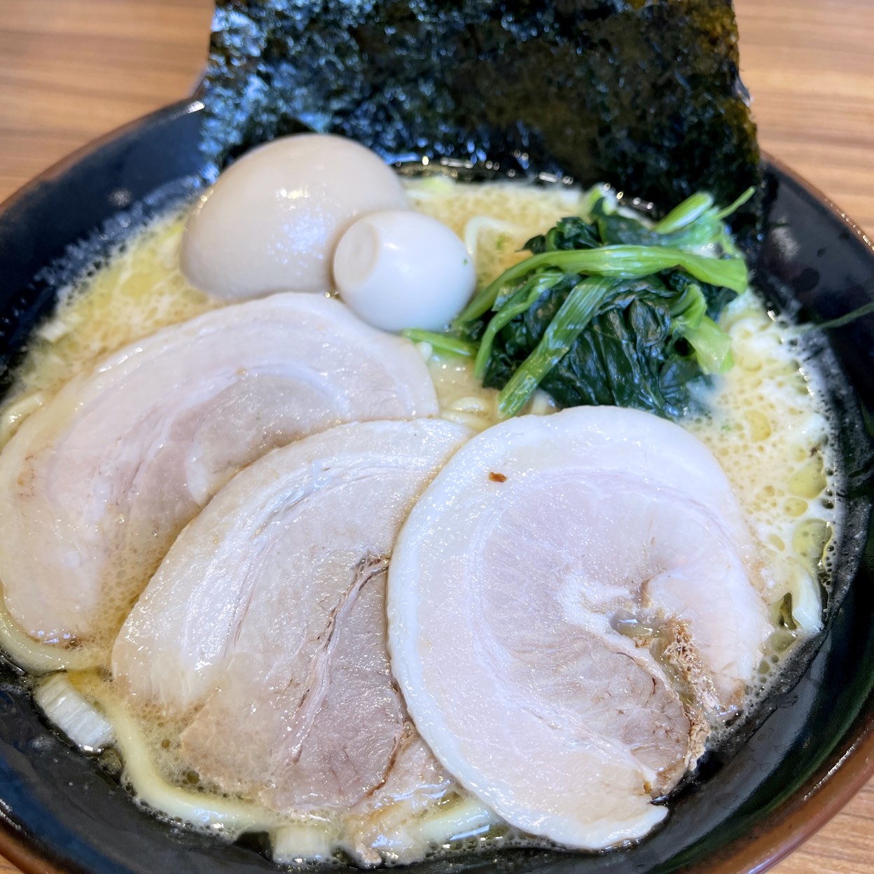 横浜家系ラーメン 壱角家 埼大通り店 (南与野駅/ラーメン)