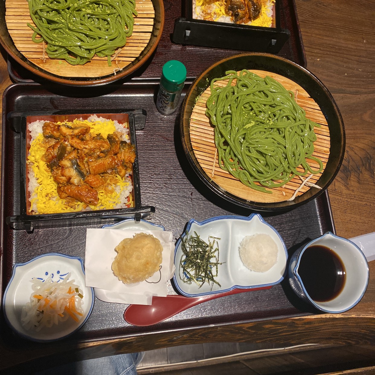 活動歴および当時の関連ビジュアル記録