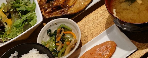 博多炉ばた焼 やまや 北千住マルイ店