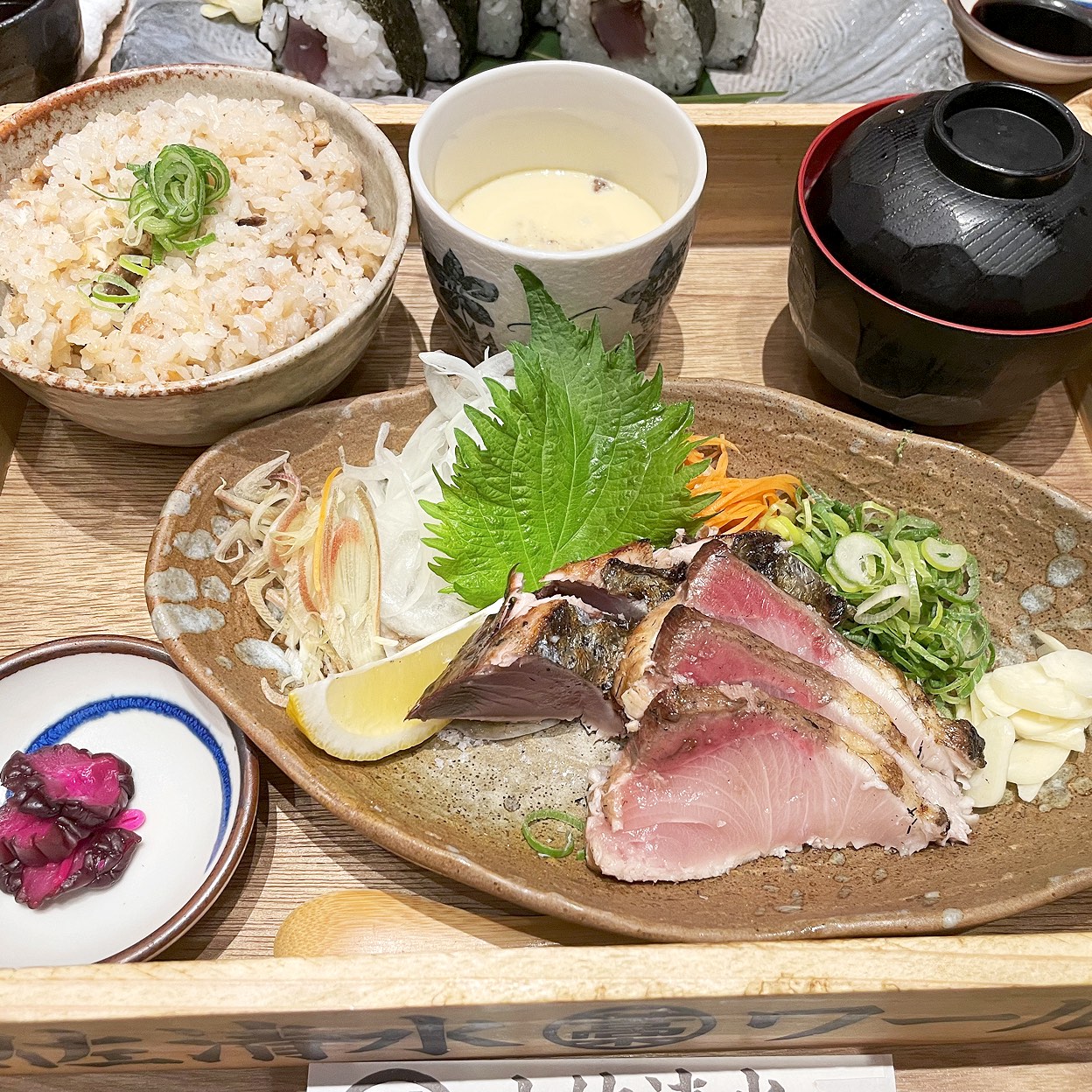 土佐 清水 ワールド 梅田 お初 天神 店