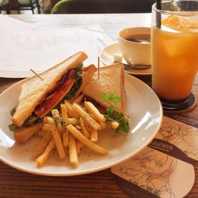 ユーフォーテーブル カフェ 中野 高円寺 三鷹 高円寺 カフェ