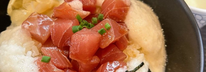 まぐろのなかだ屋