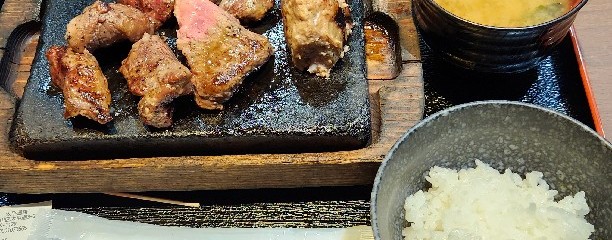 感動の肉と米 太平通店