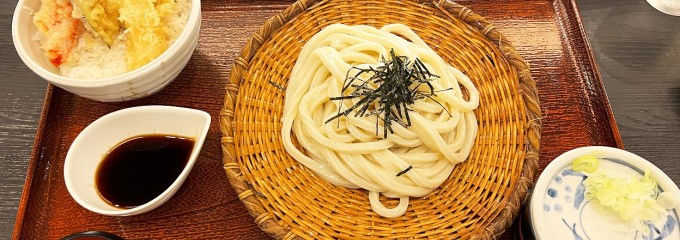 実演手打うどん 杵屋 マルヤマクラス店