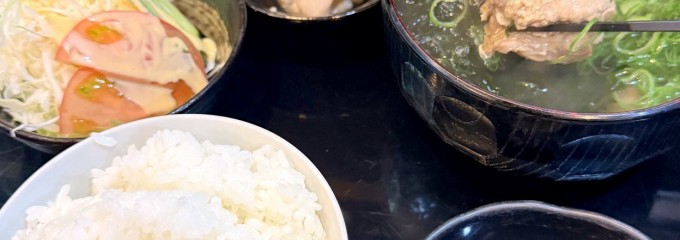 ヤキニクイザカヤ タツマ